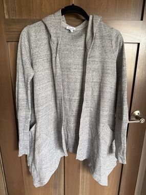 Splendid Gray Hooded Open-Front Ribbed Cardigan